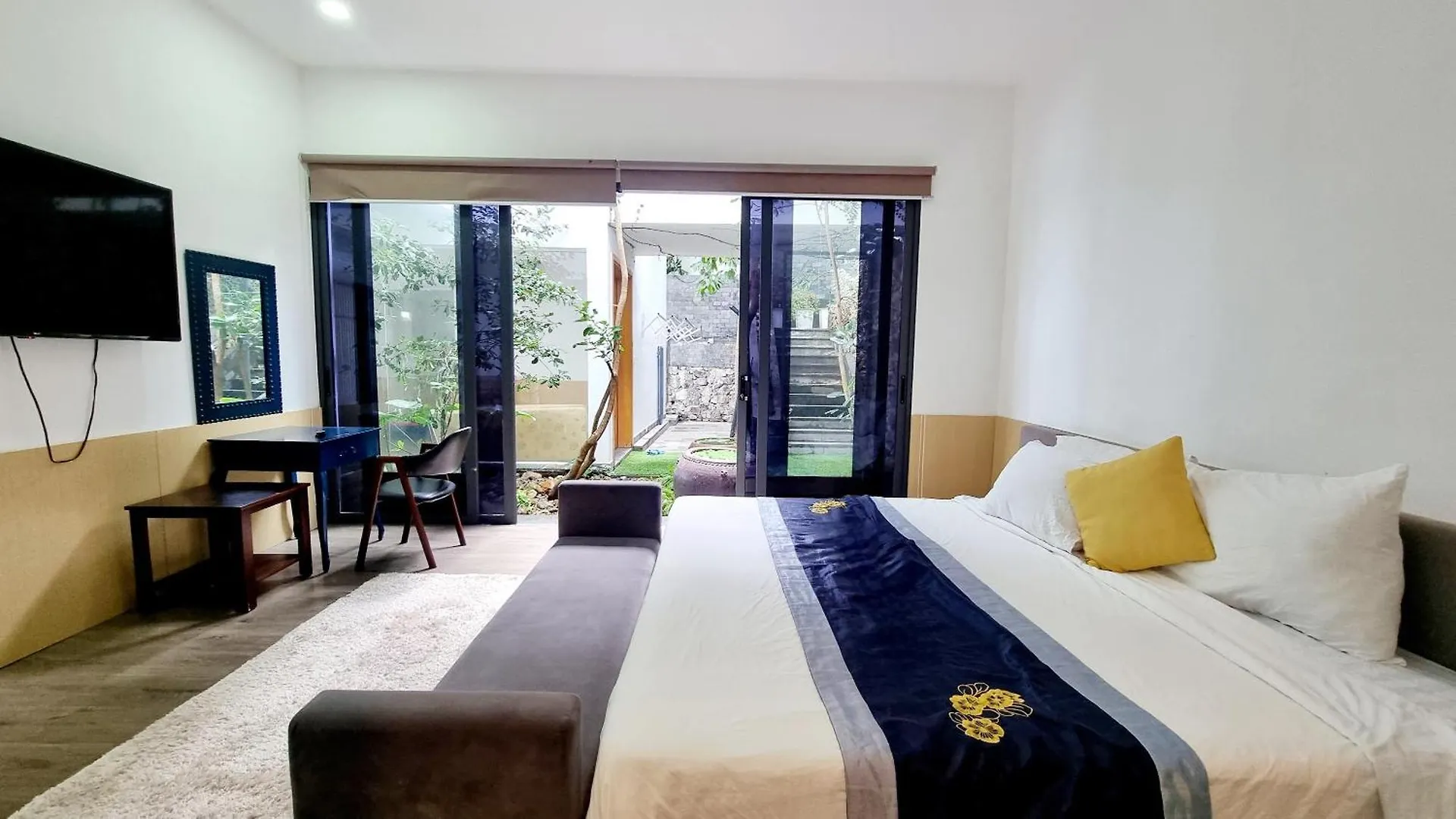 Anh Nguyen Oceanfront Luxury Villas نها ترانج