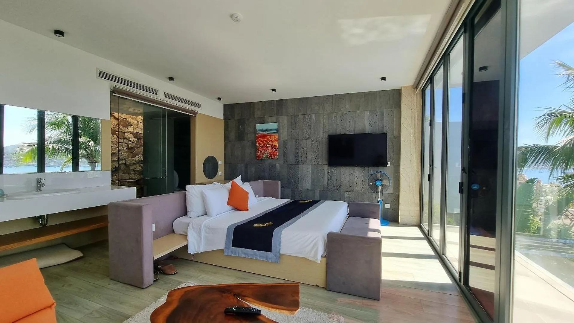 Anh Nguyen Oceanfront Luxury Villas نها ترانج 0*,