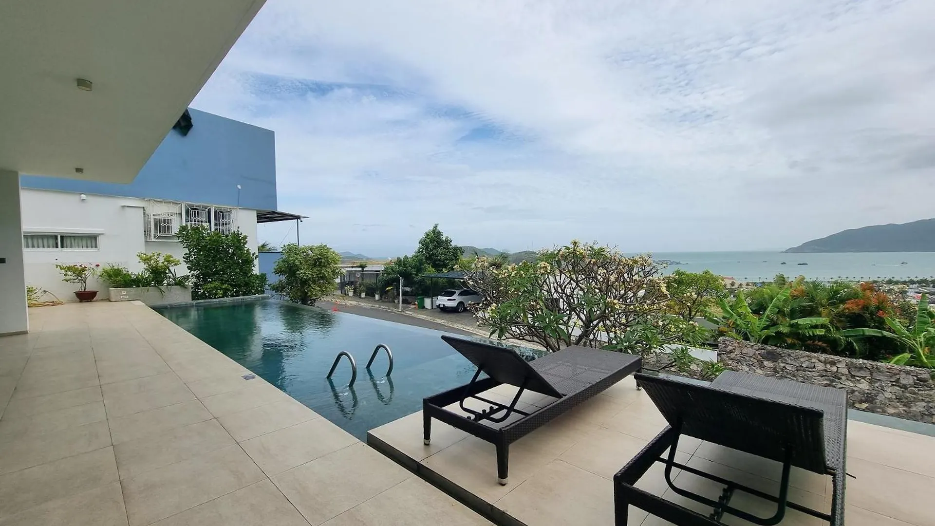 Anh Nguyen Oceanfront Luxury Villas نها ترانج 0*,